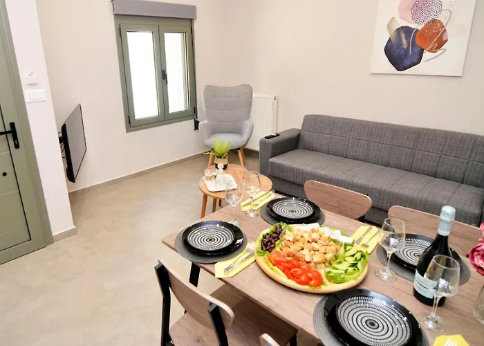 Manolis Cozy Home